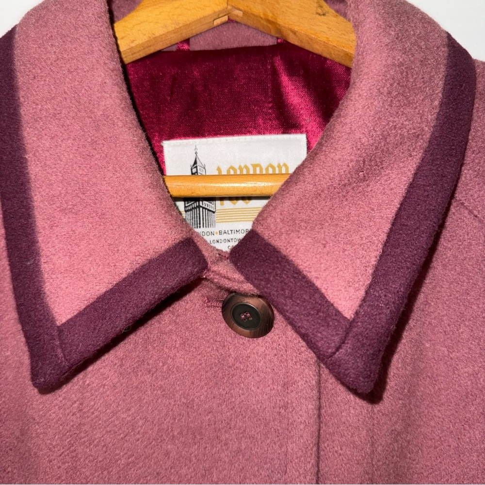 London Fog Women's dusty pink with maroon trim wool swing coat EUC vintage